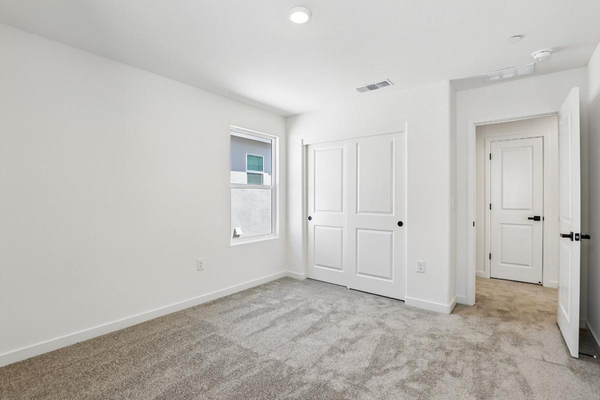 Secondary bedroom