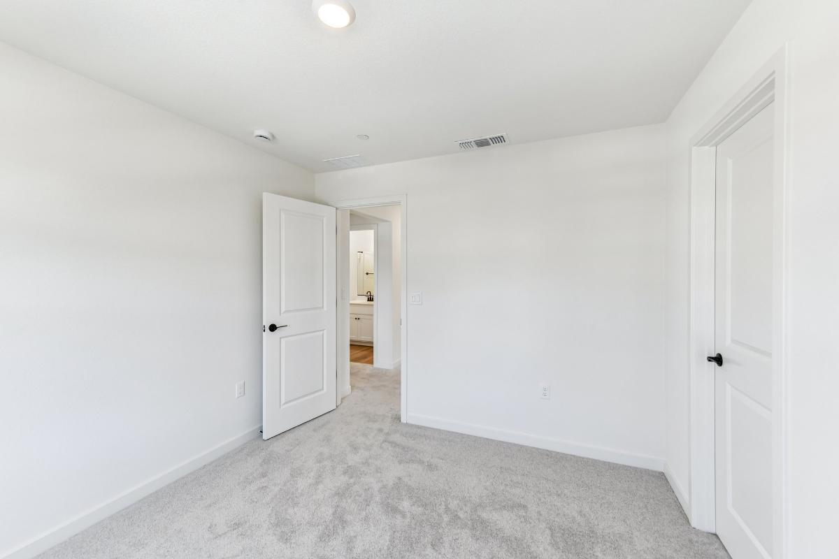 Secondary bedroom
