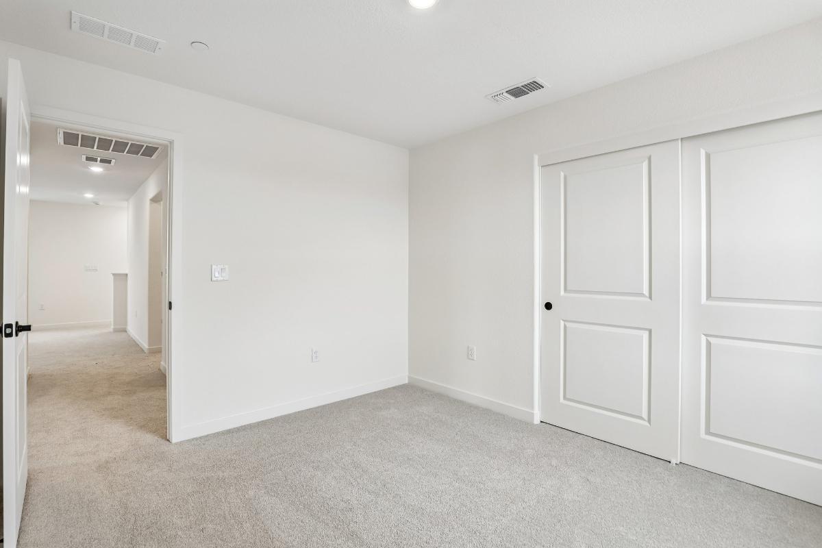 Secondary bedroom