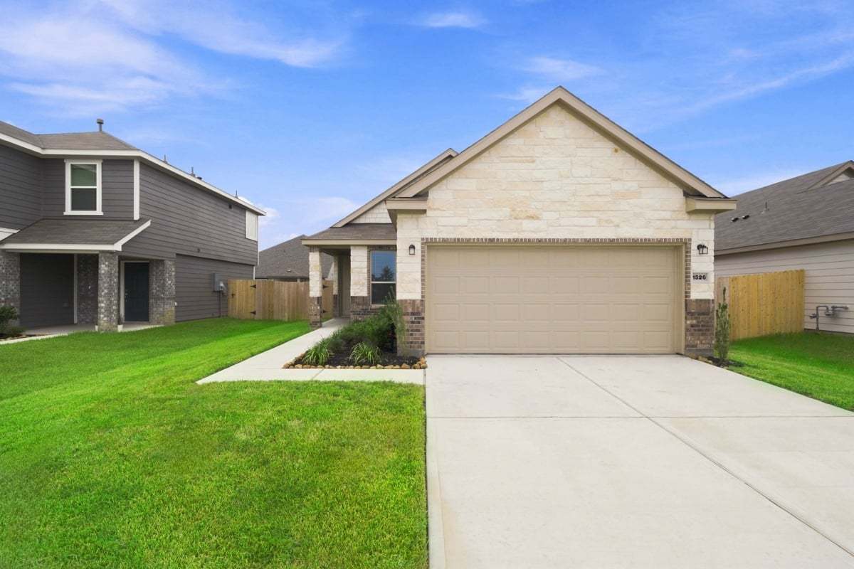 Plan 1604 - Glendale Lakes North: Rosharon, Texas - KB Home