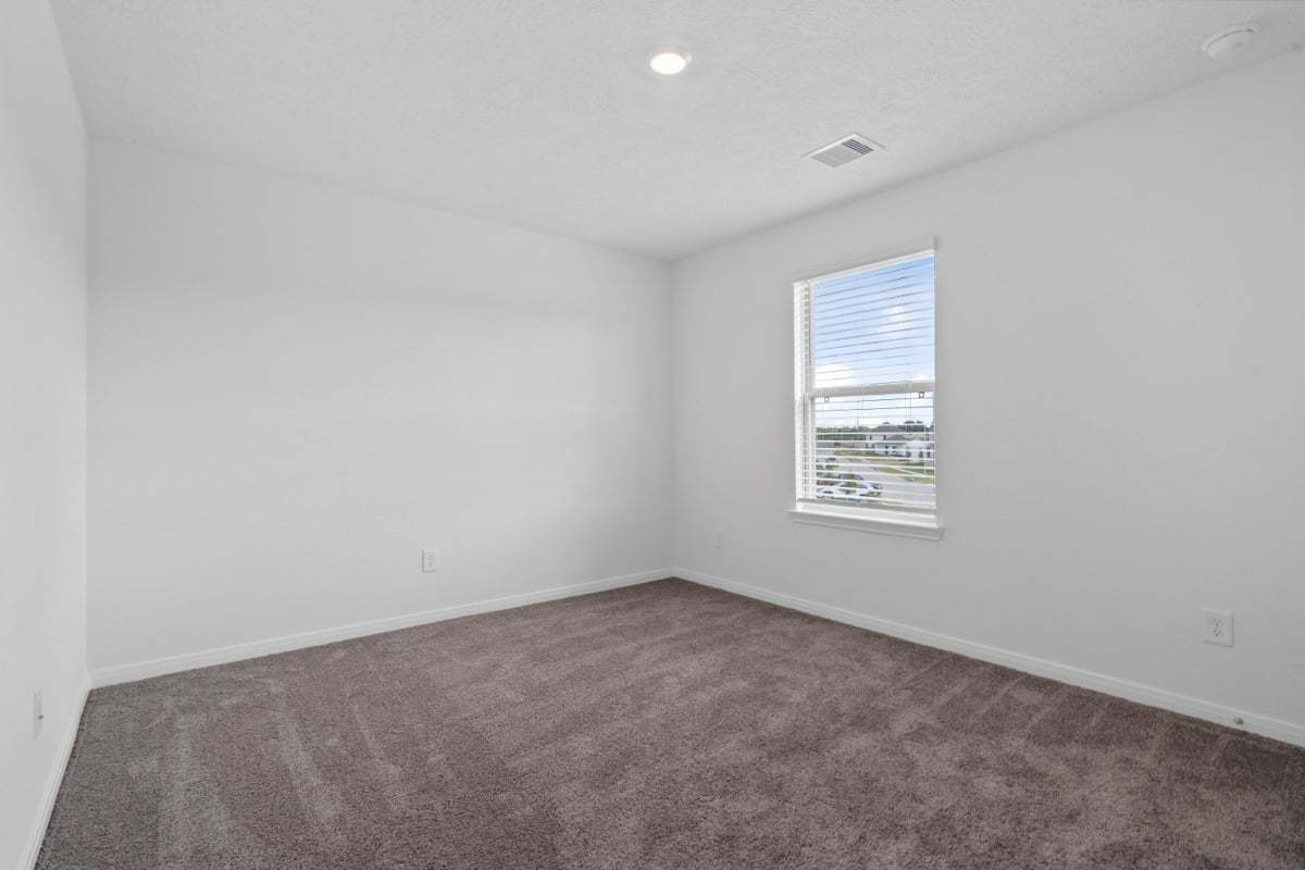 Secondary bedroom