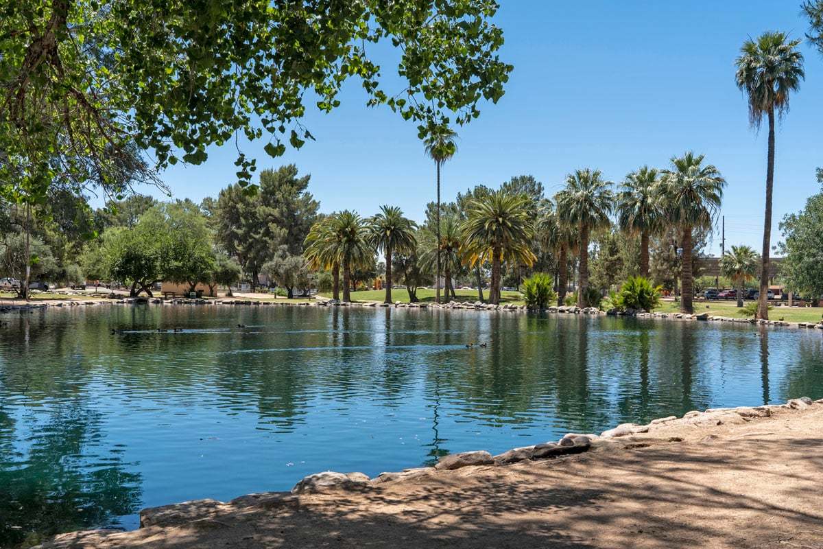 Short drive to Reid Park