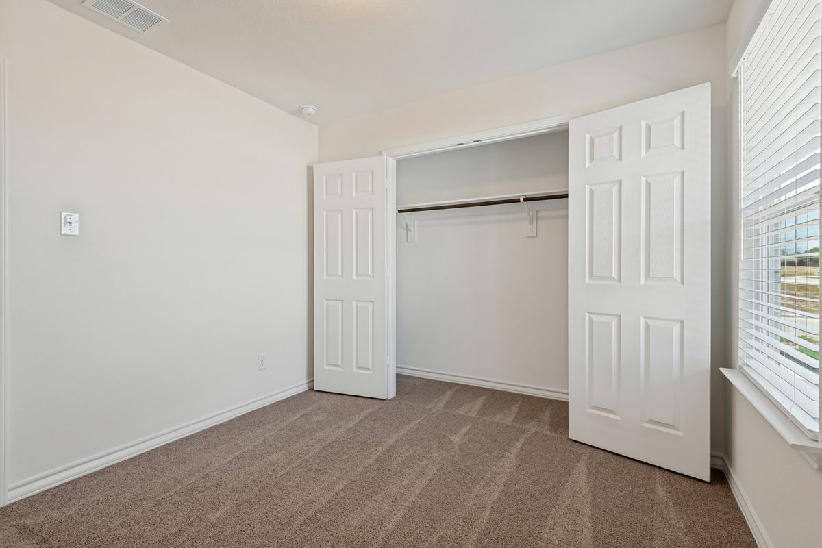 Secondary bedroom