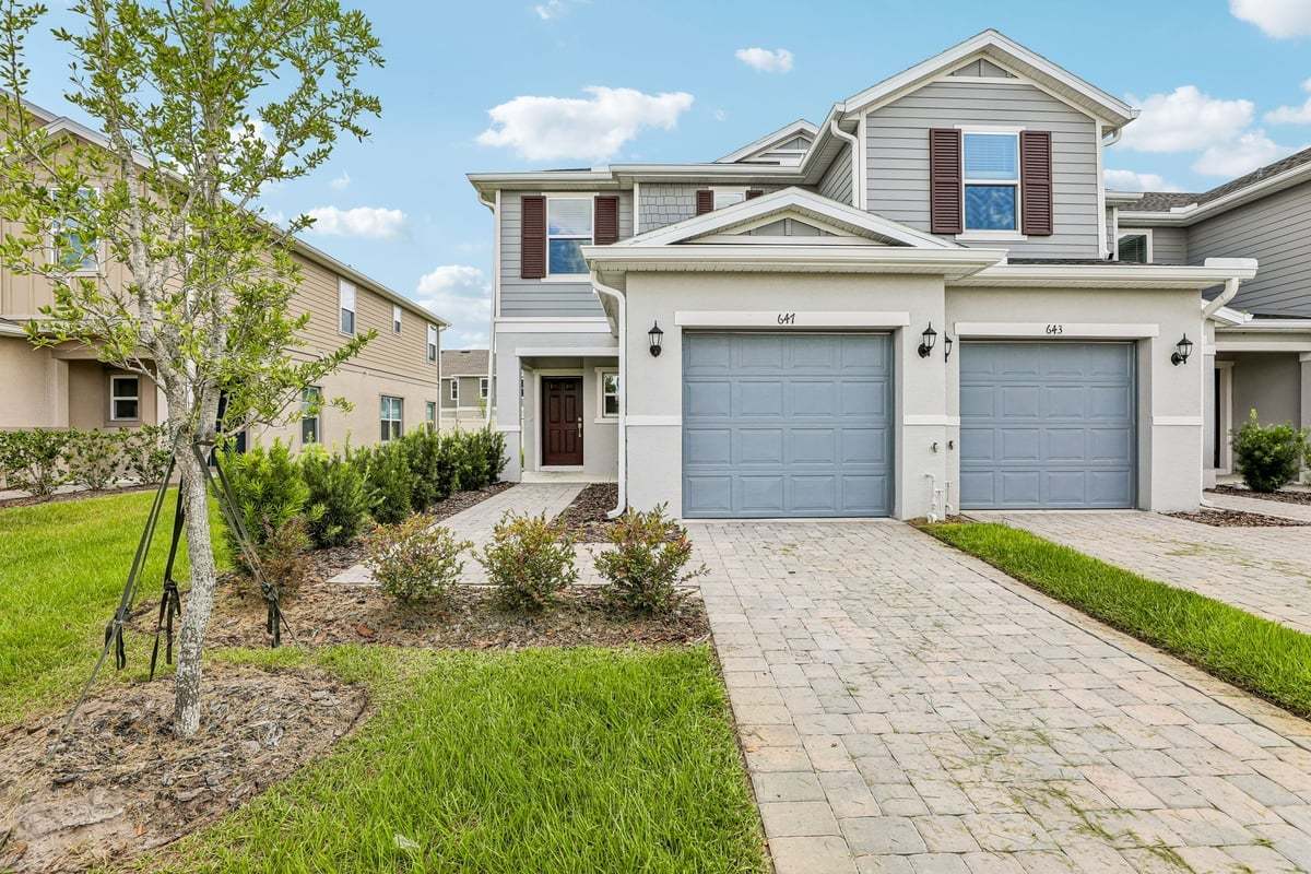 Reserve at Forest Lake Townhomes - Lake Wales, FL