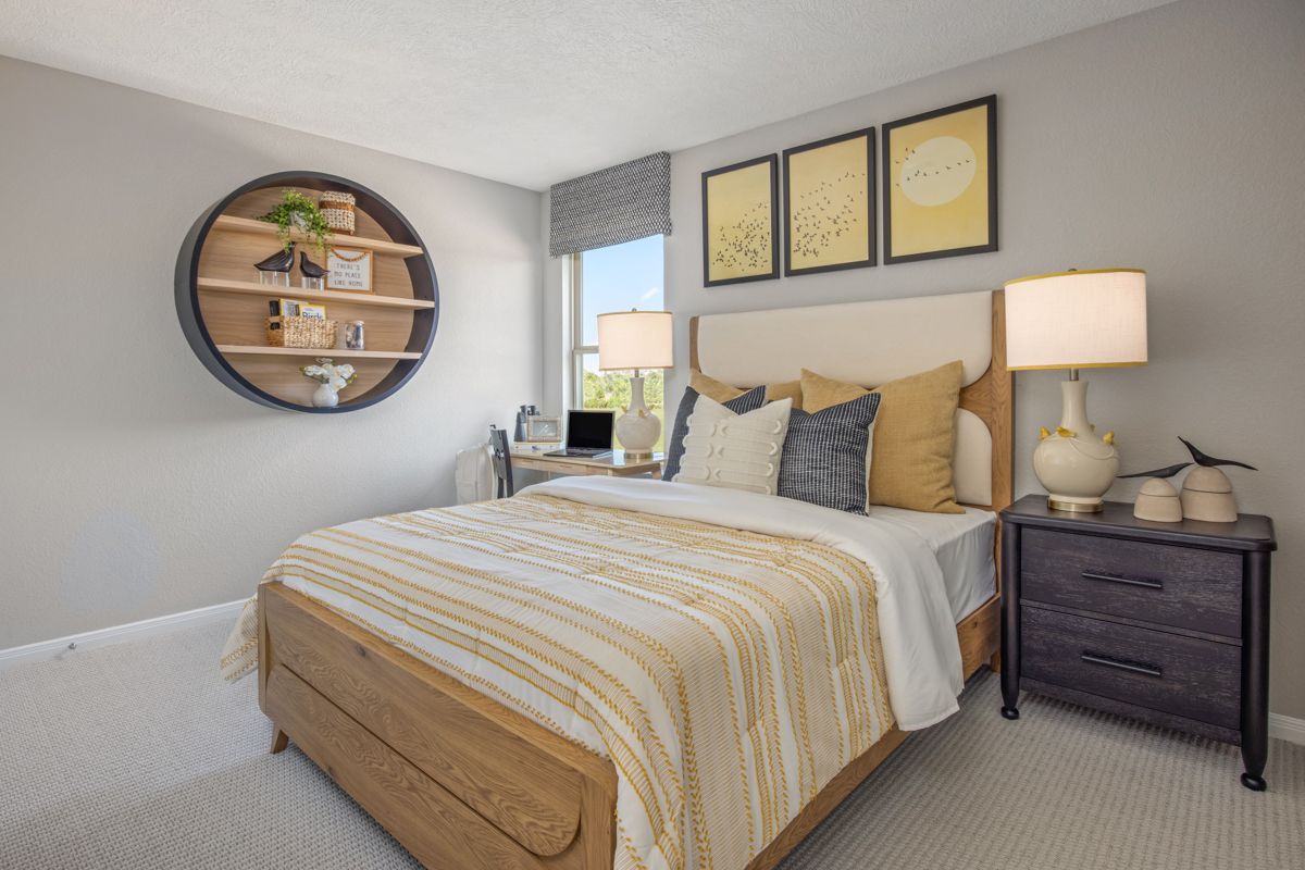 Plan 1907 Modeled - Secondary bedroom