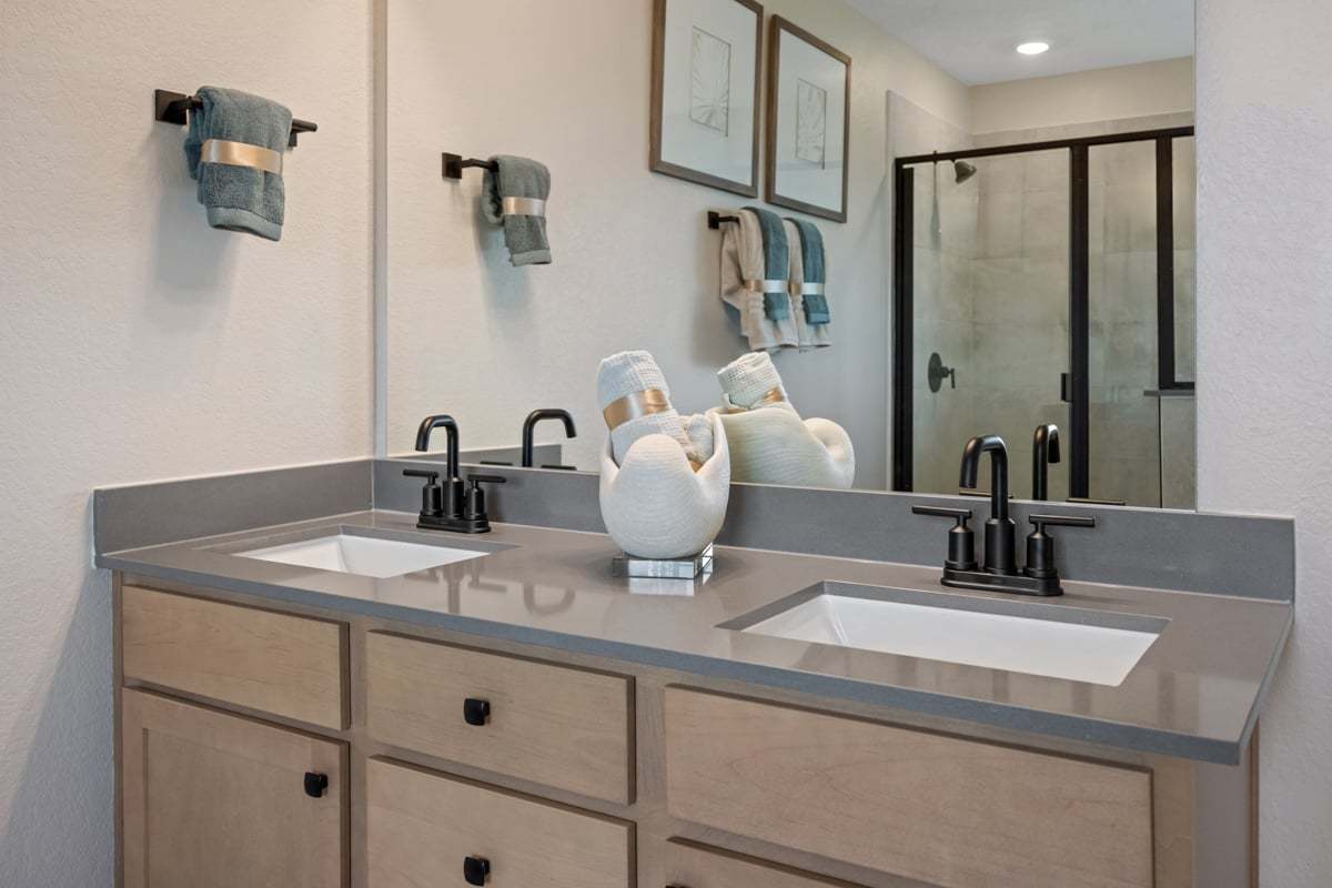Plan 2041 - Primary bath