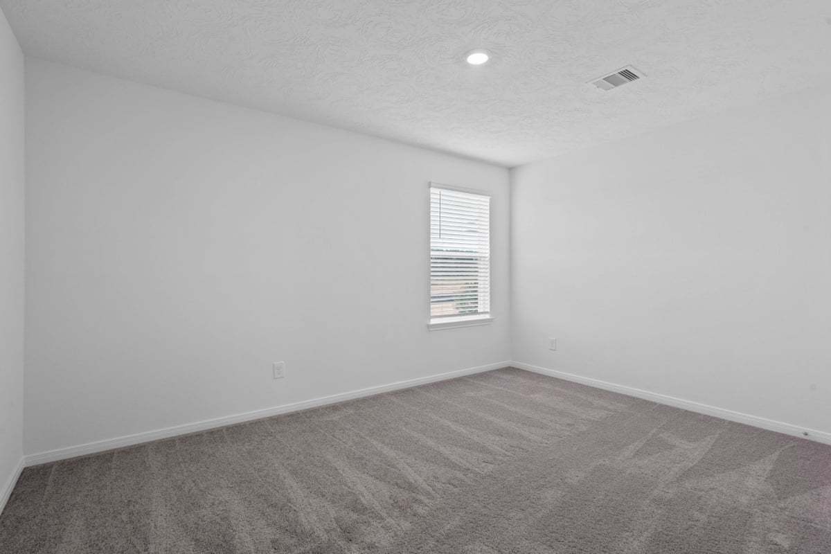 Secondary bedroom
