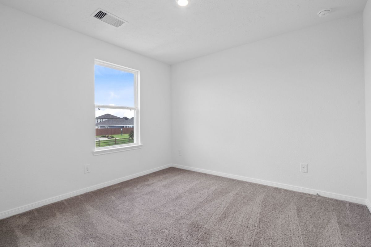 Secondary bedroom
