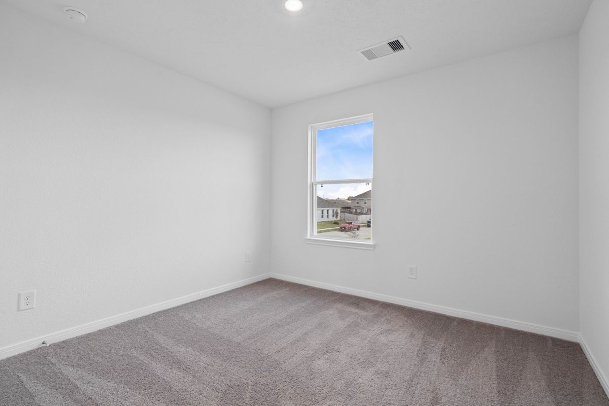 Secondary bedroom