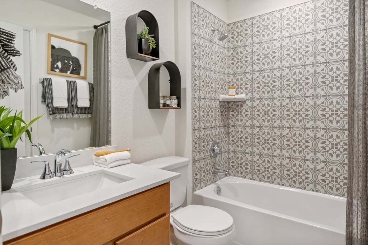 Secondary bath