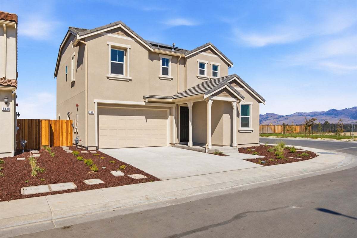 580 Tall Grass Way (Plan 2288)