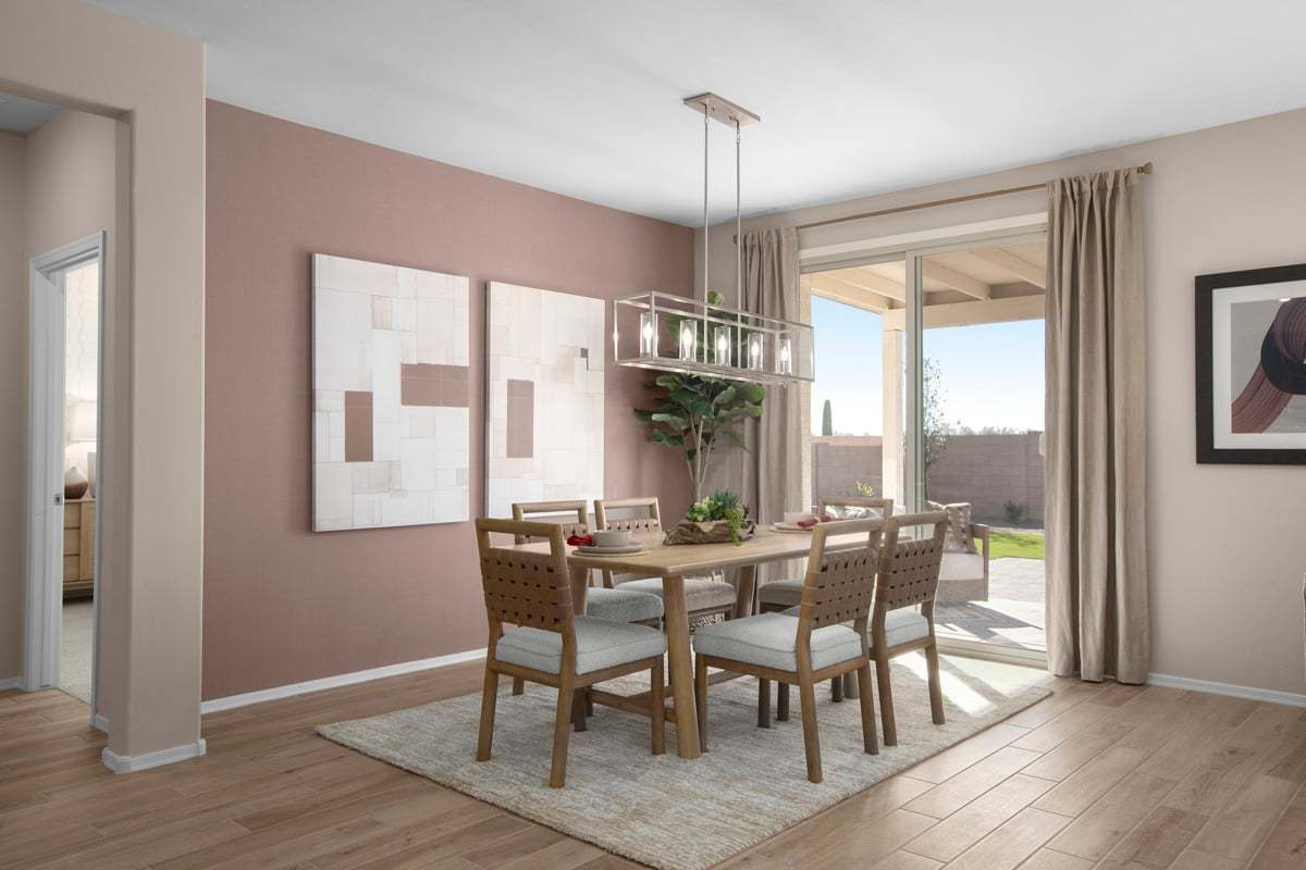 Plan 2013 Modeled - Dining area with upgraded lighting fixture