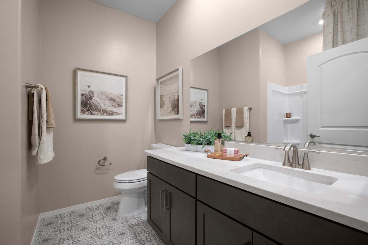 Plan 2013 Modeled - Upgraded extended vanity at bath 2