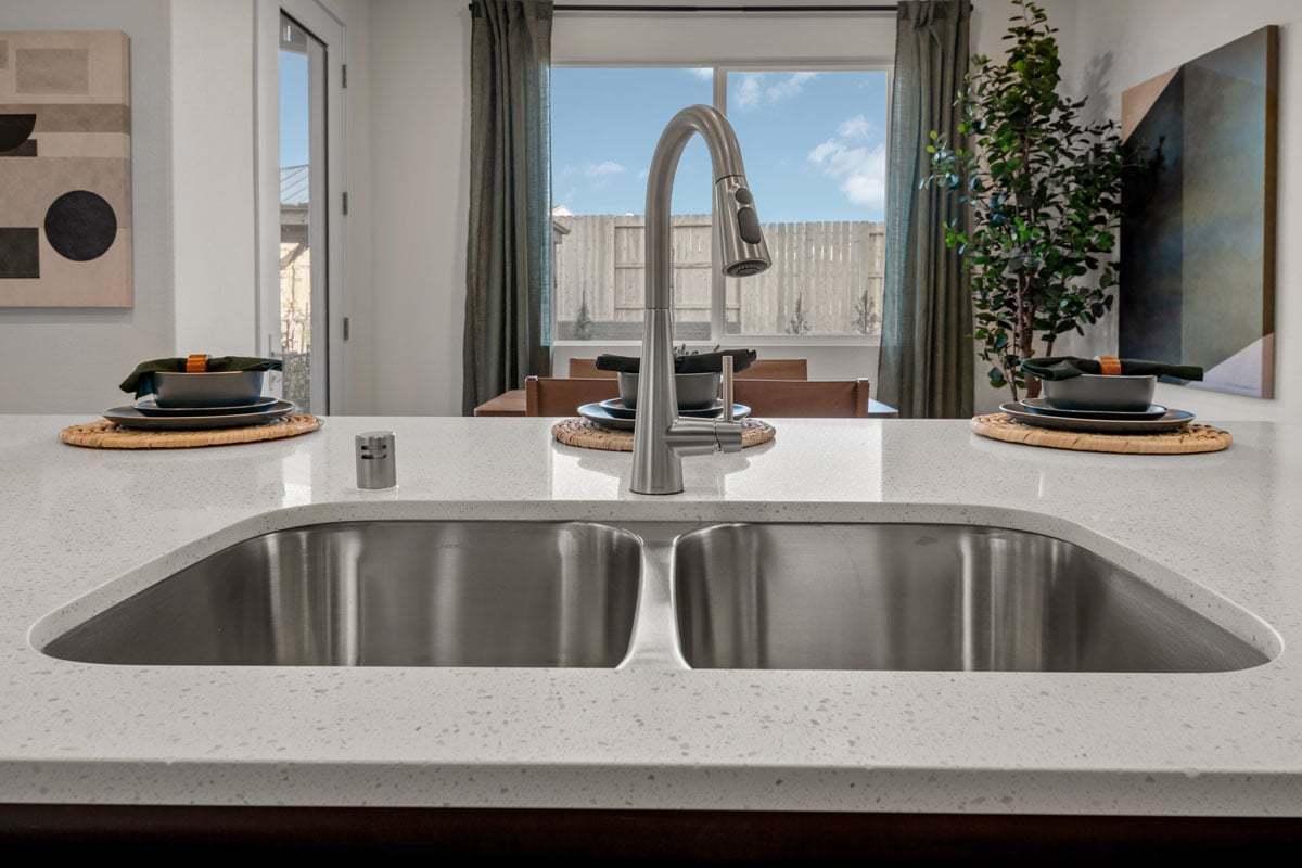 Plan 1652 Modeled - Stainless steel sink