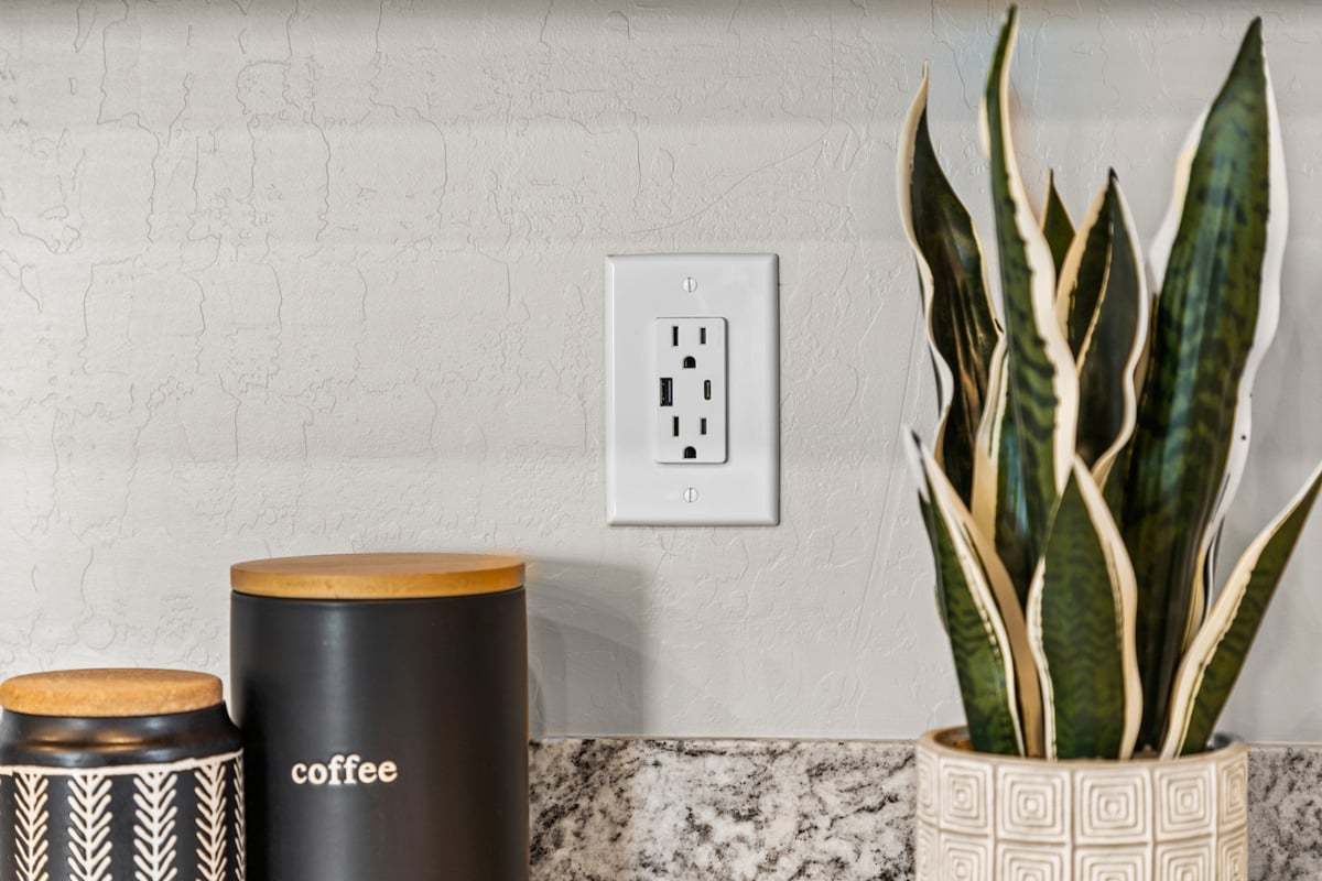 Plan 1302 Modeled - Kitchen USB charging receptacle
