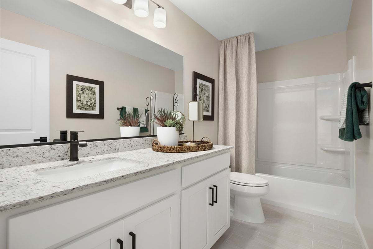 Plan 2467 Modeled - Extended vanity at bath 2