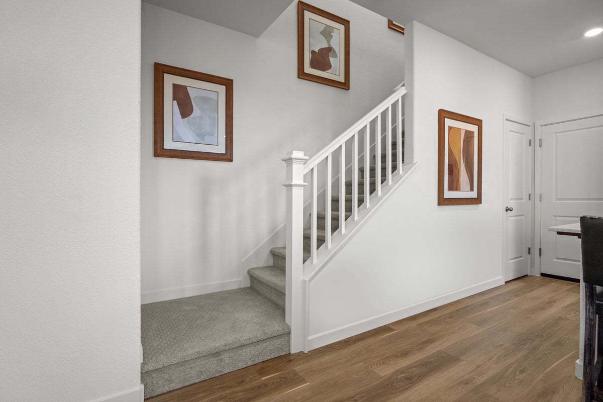 Plan 1507 Modeled - Open stair rail