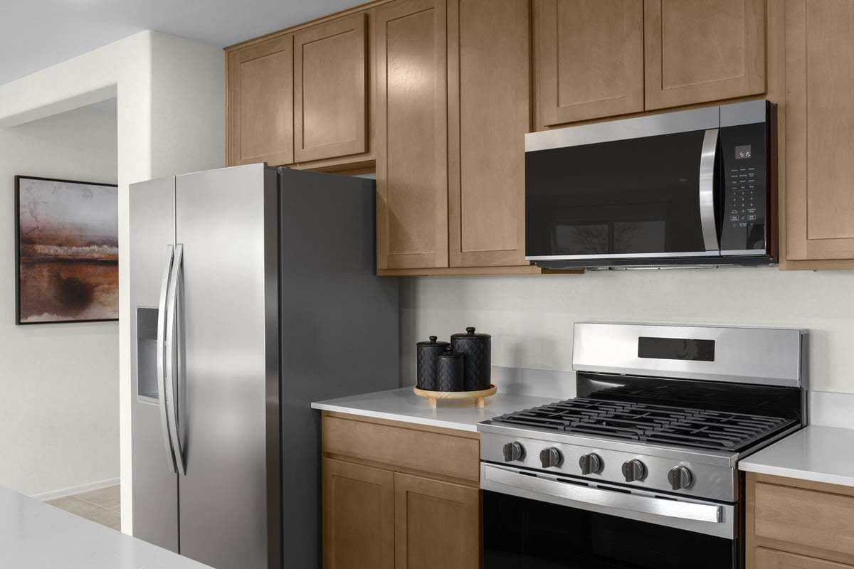 Plan 1708 Modeled - Stainless steel appliances