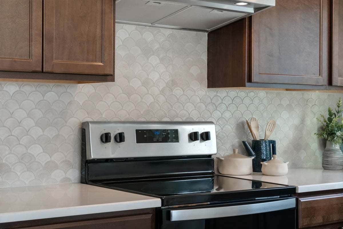 Plan 1541 Modeled - Stainless steel appliances
