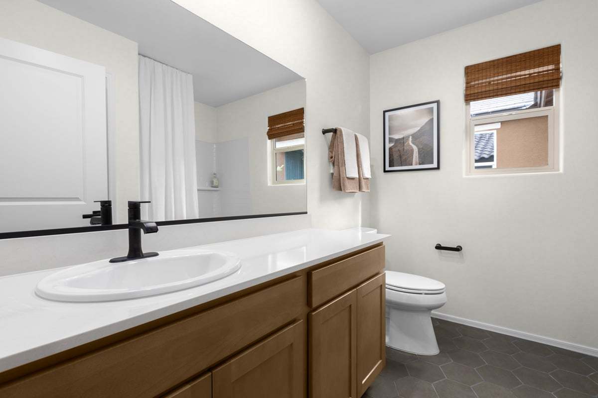 Plan 1708 Modeled - Optional extended vanity at bath 2