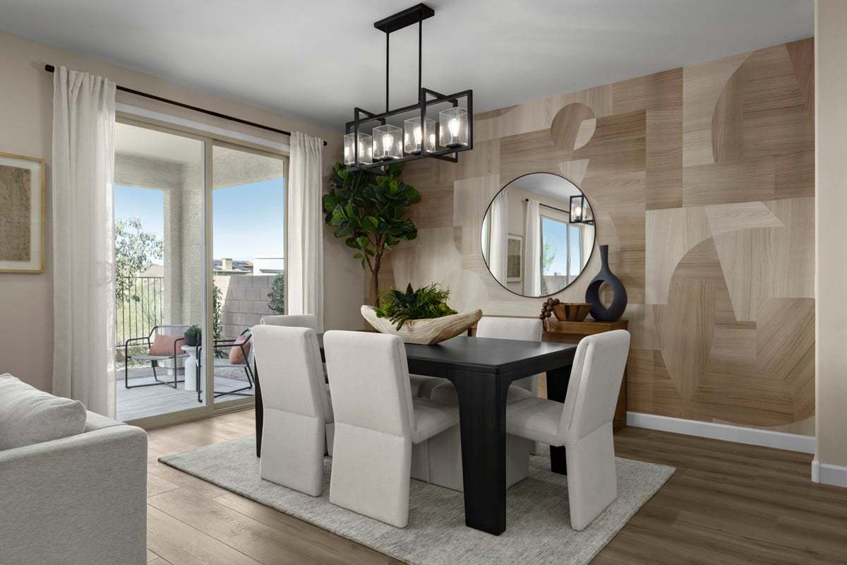 Plan 1998 Modeled - Upgraded lighting at dining area