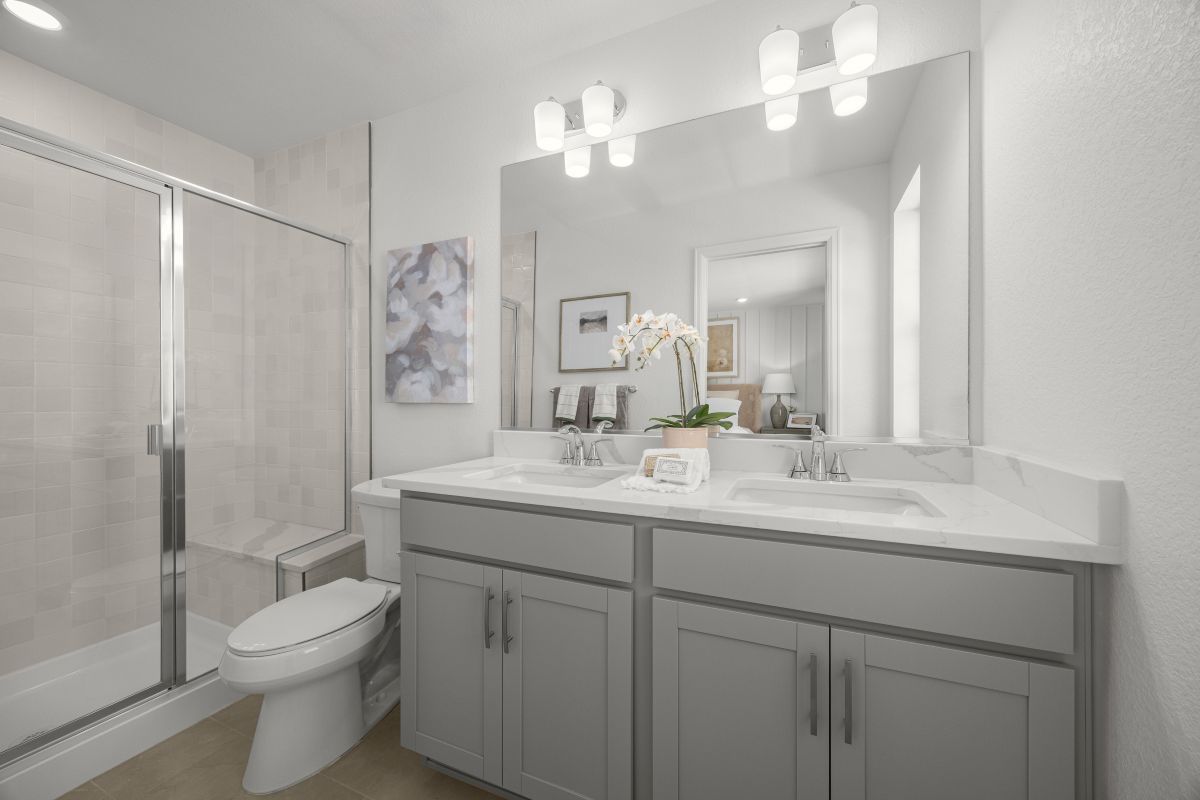 Plan 1672 Modeled - Dual-sink vanity at primary bath