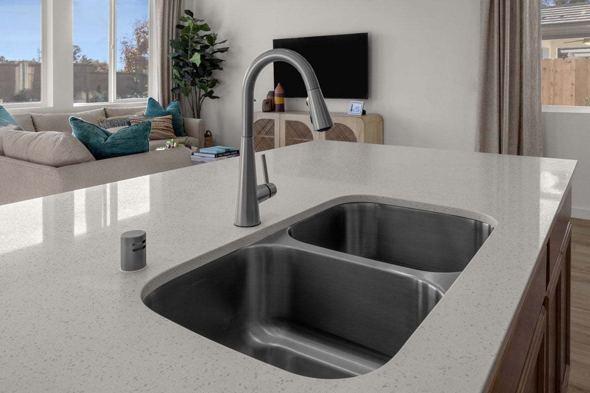 Plan 1552 Modeled - Double-basin stainless steel sink