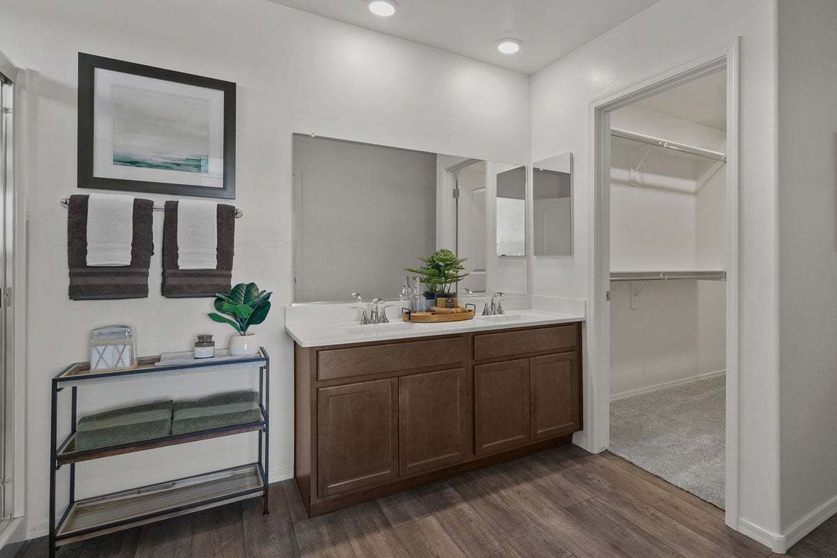 Plan 1708  - Dual-sink vanity at primary bath