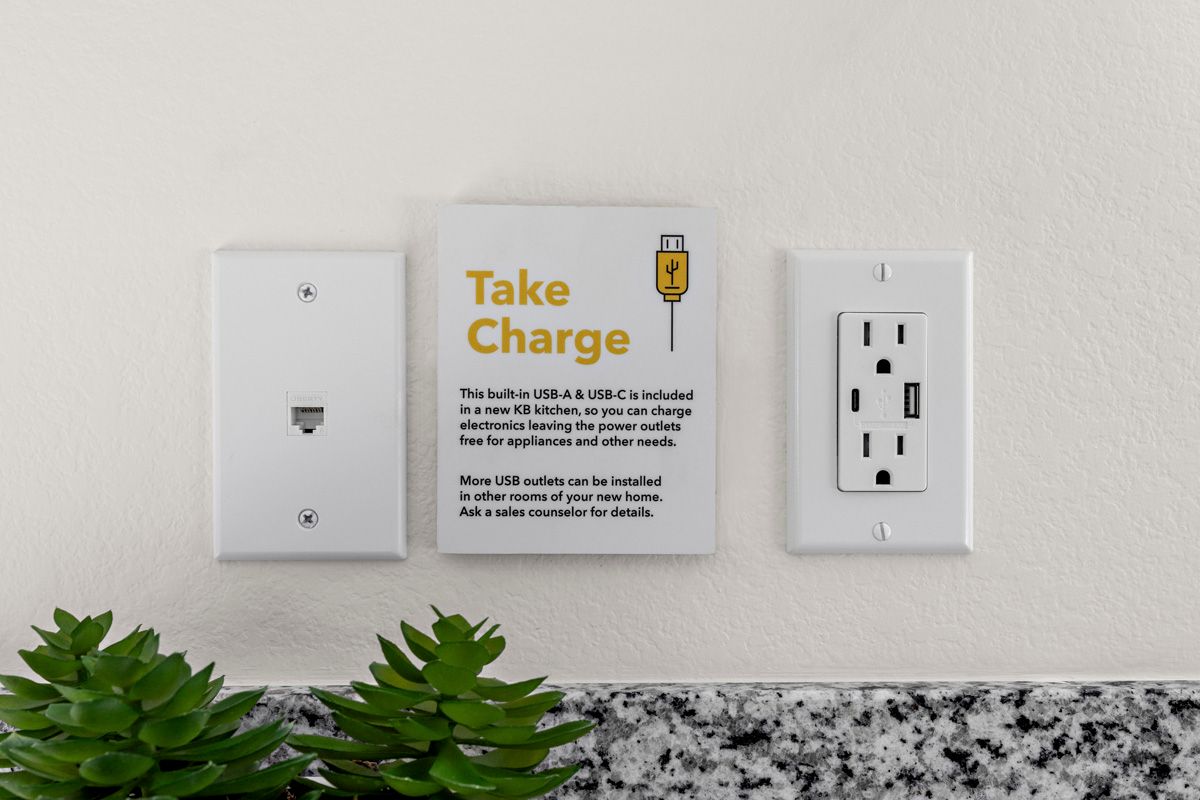 Plan 1616 Modeled - Kitchen USB-A and -C charging station