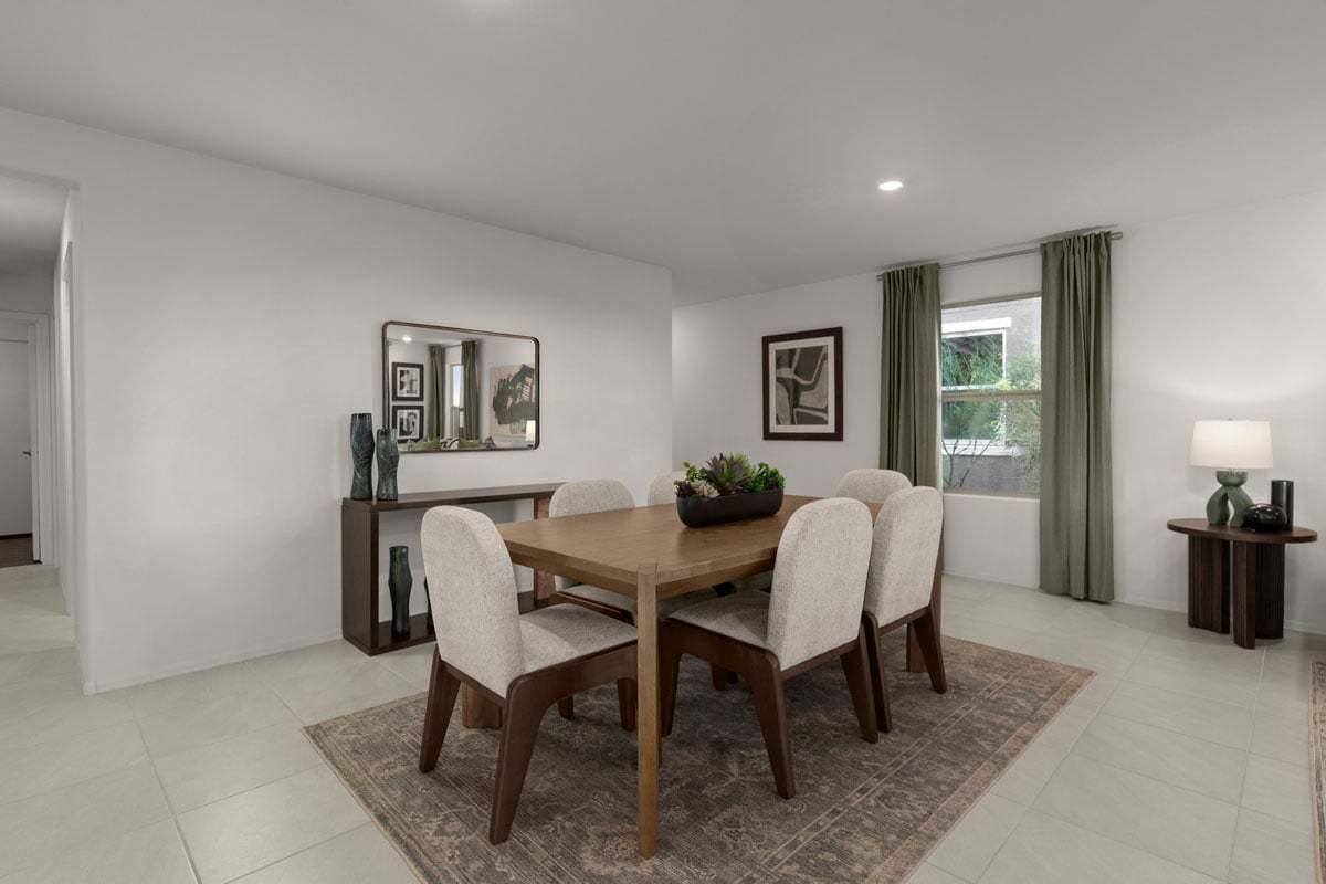 Plan 1465 Modeled - Dining area