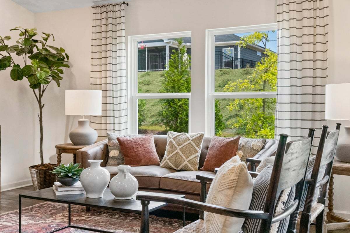 Plan 1582 Modeled - Spacious family room