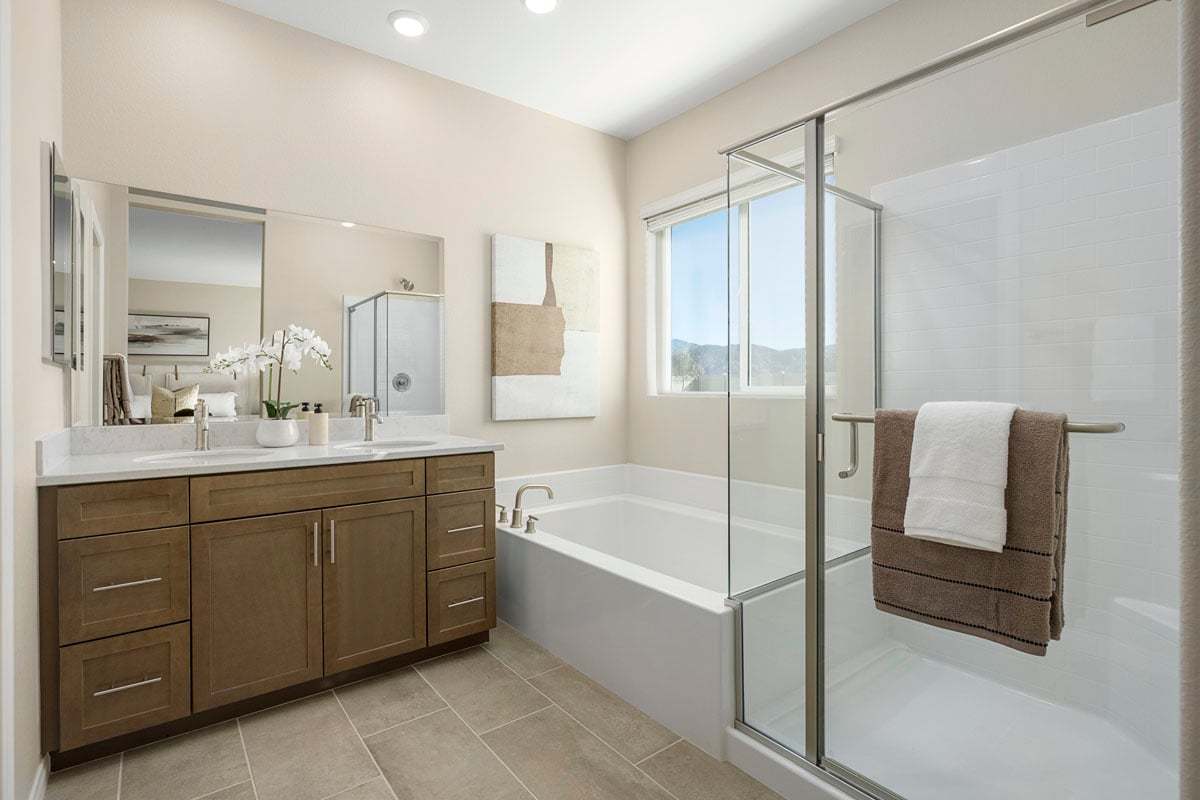 Plan 1851 Modeled - Optional tub and separate shower at primary bath