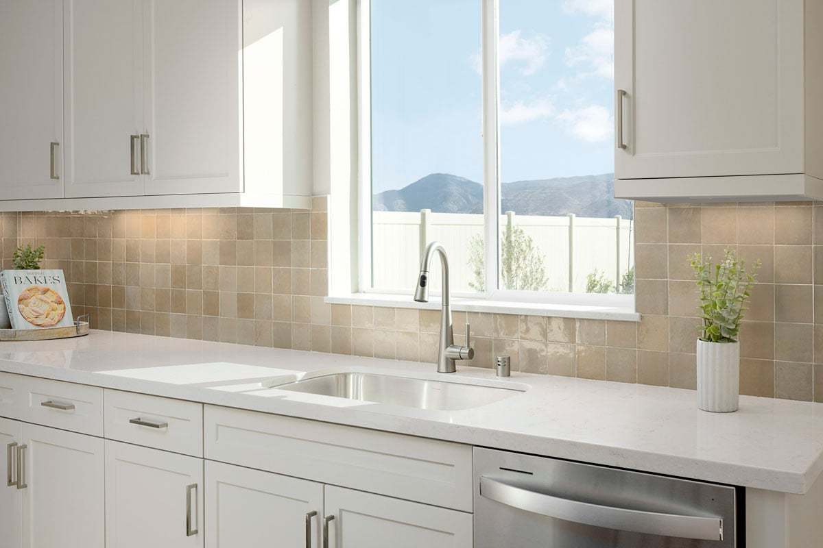 Plan 2533 Modeled - Optional stainless steel single-basin kitchen sink