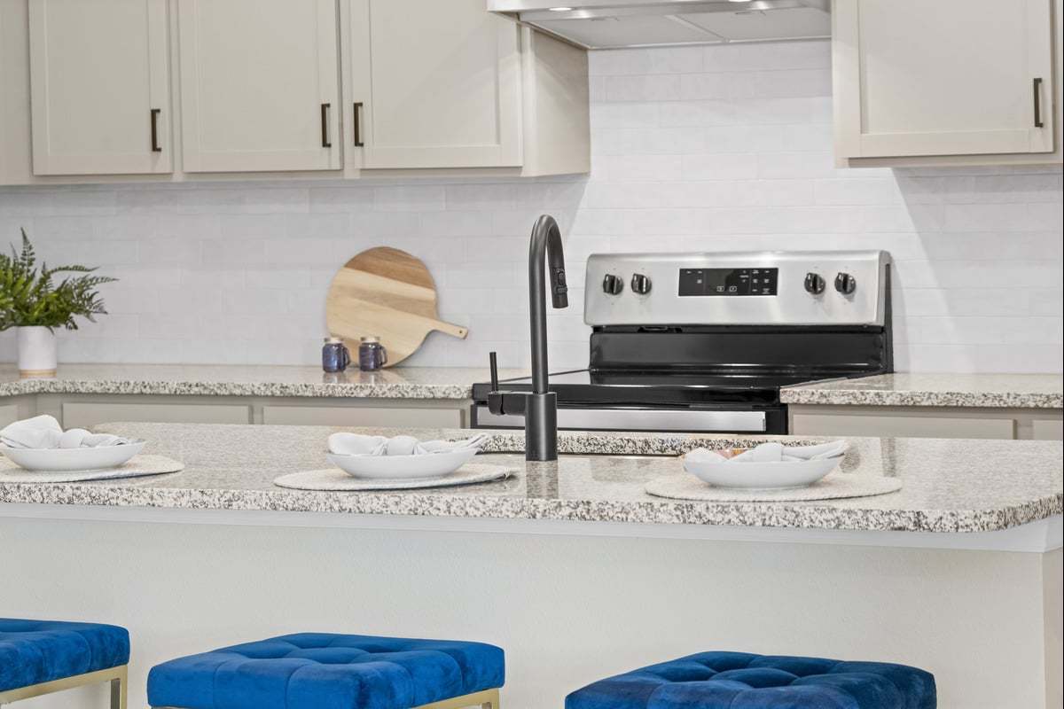 Plan 1511 Modeled - Kitchen island