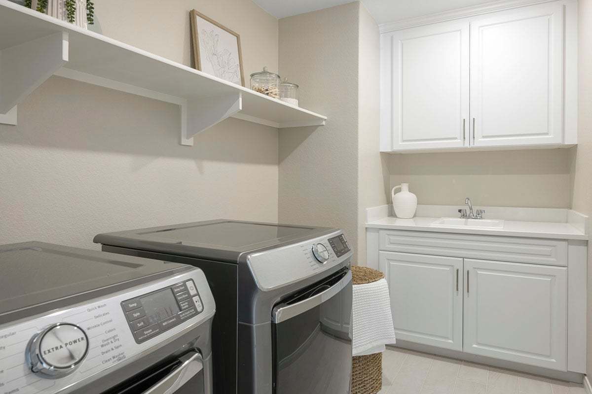 Plan 2533 Modeled - Optional laundry cabinets and sink