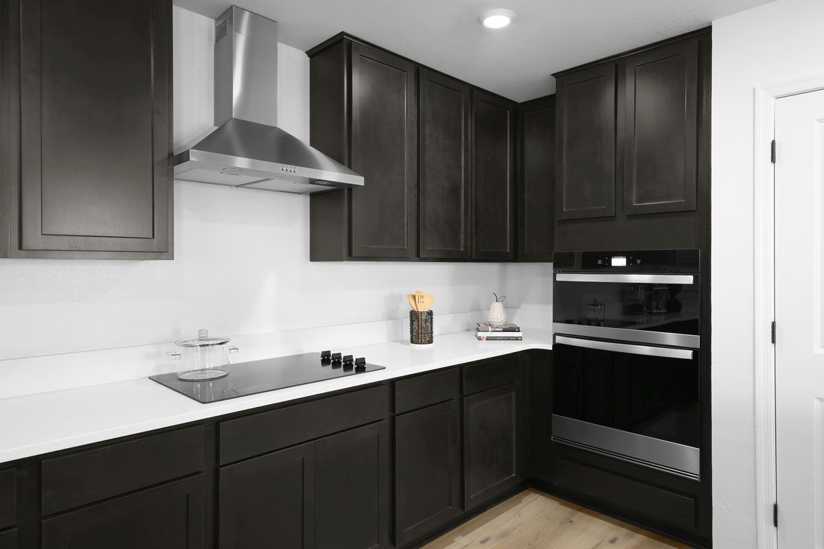 Plan 2014 Modeled - Stainless steel appliances
