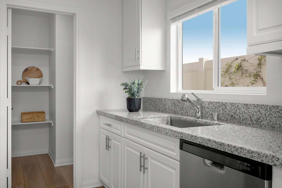 Plan 1742 Modeled - Granite kitchen countertops