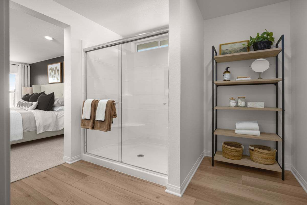 Plan 1742 Modeled - Walk-in shower at primary bath