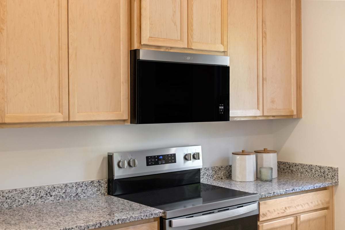 Plan 1466 Modeled - Stainless steel appliances