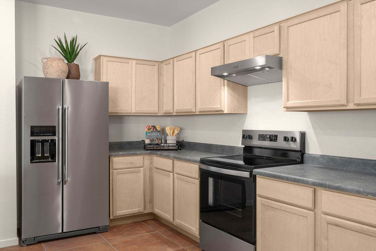 Plan 2128 Modeled - Stainless steel kitchen appliances