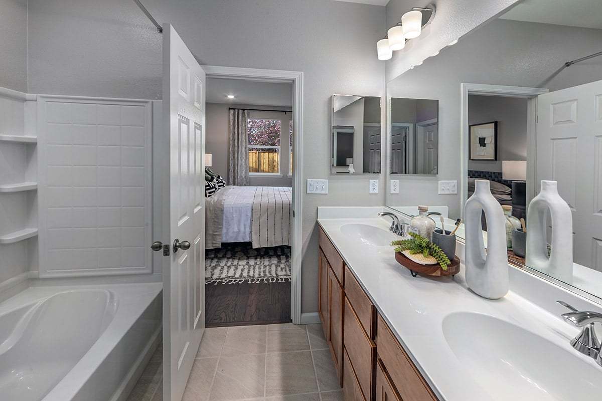 Plan 1434 Modeled - Dual-sink vanity at primary bath