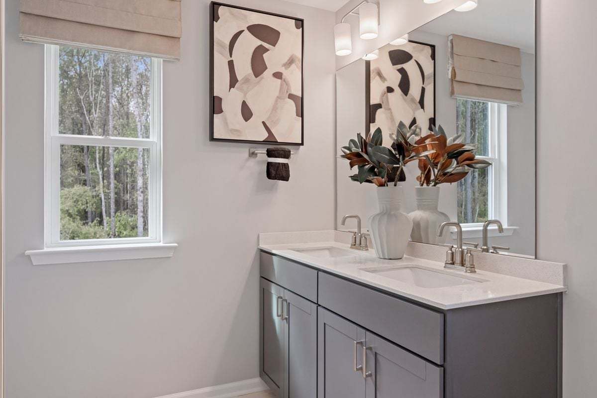 Plan 1913 Modeled - Dual-sink vanity at primary bath