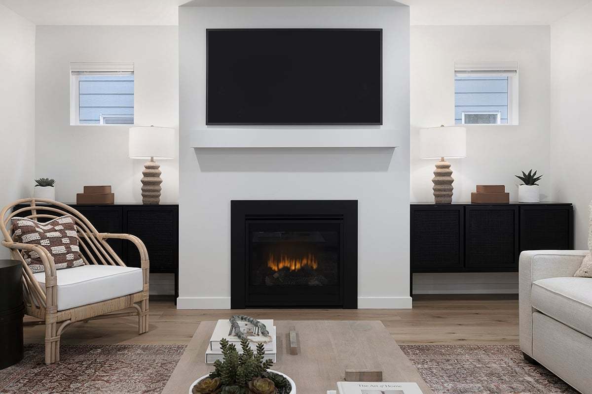 Plan 2350 Modeled - Fireplace at great room
