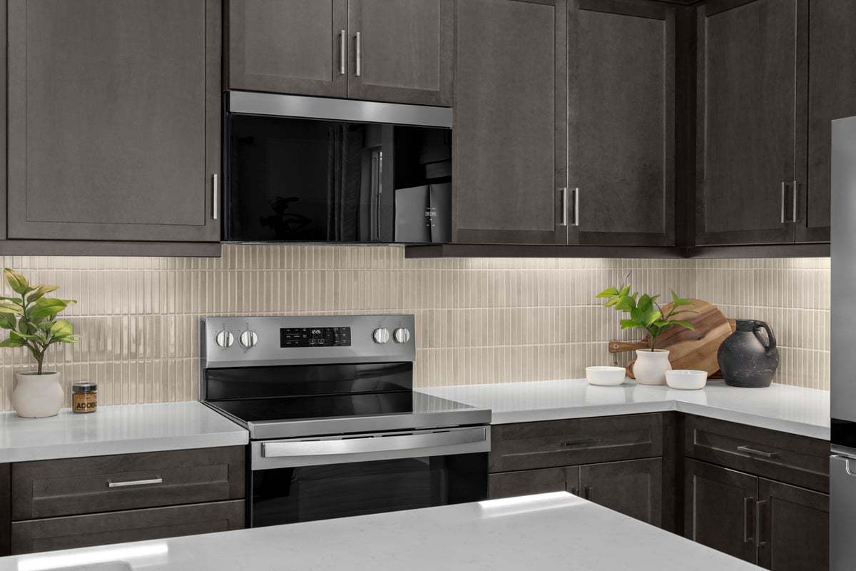 Plan 1663 Modeled - Optional quartz countertops with full backsplash