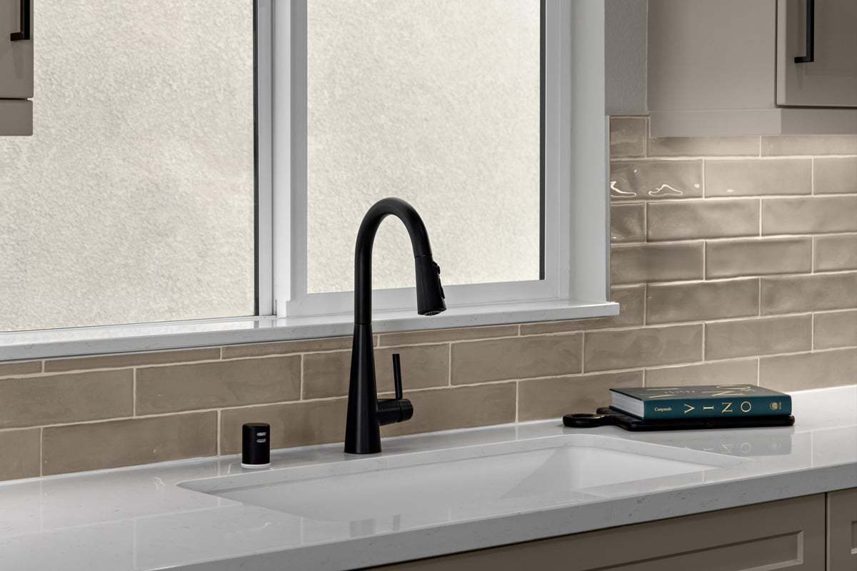 Plan 1760 Modeled - Optional matte white single-basin kitchen sink