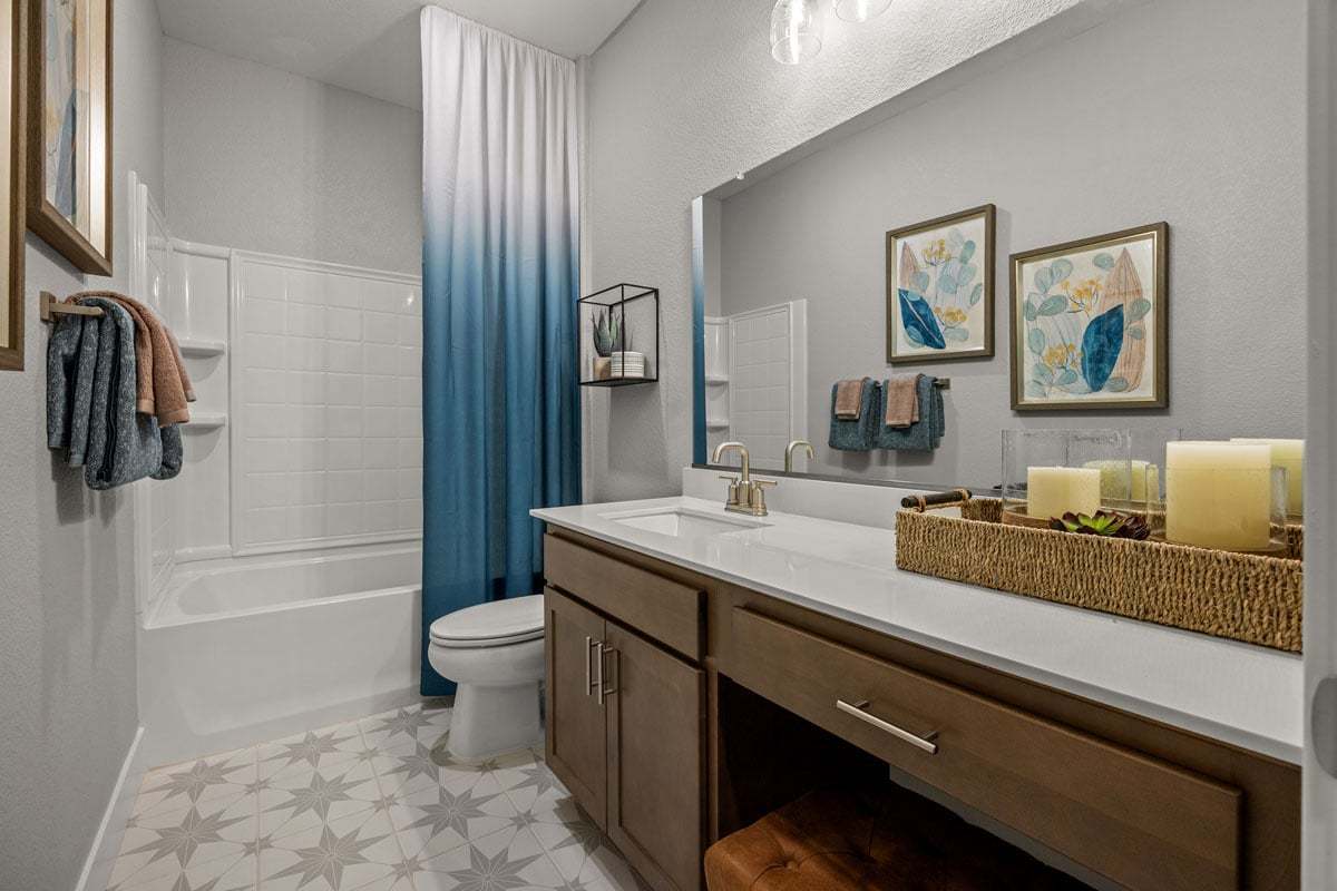 Plan 1824 Modeled - Extended cabinet with knee space at secondary bath