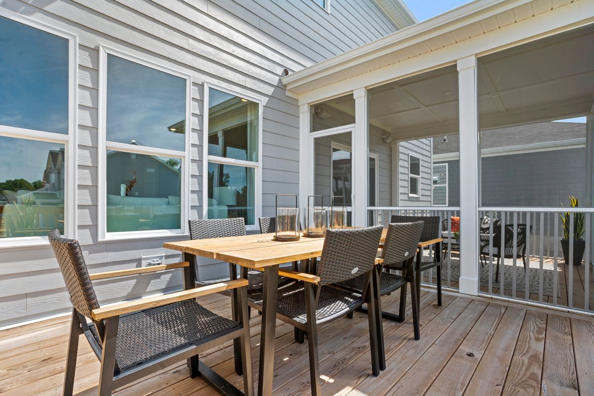 Plan 2723 - Rear patio
