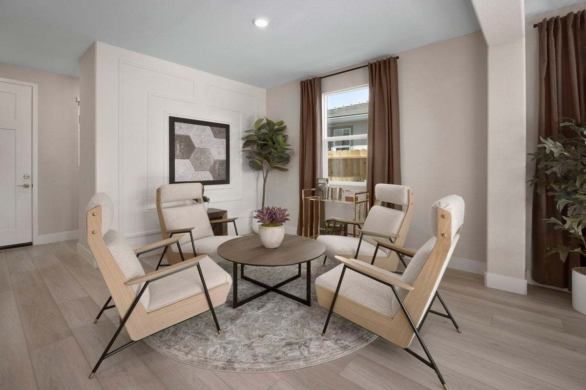Plan 2374 Modeled - Flex Space