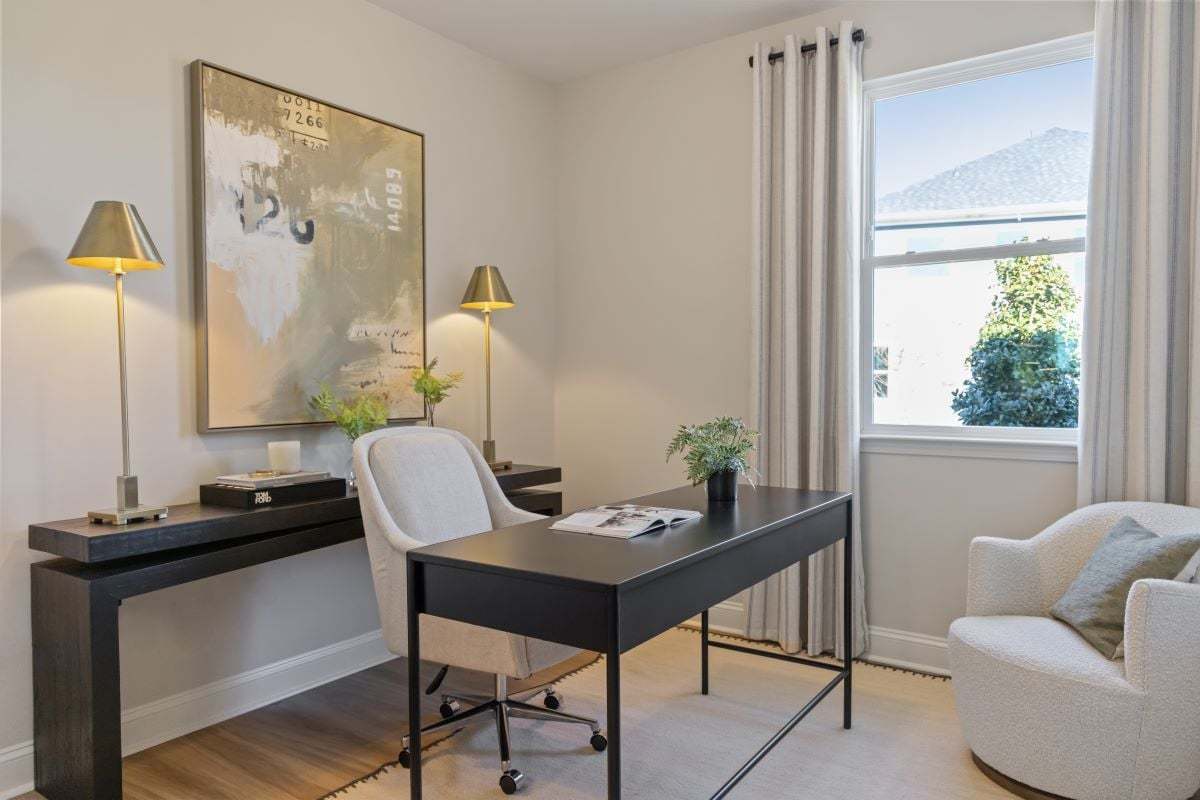 Plan 2115 - Flex Space