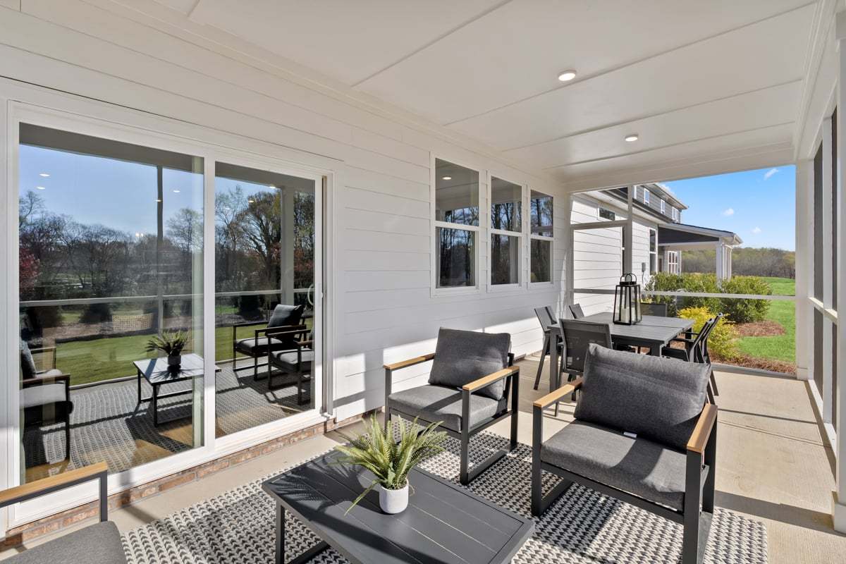 Plan 2115 - Optional covered porch